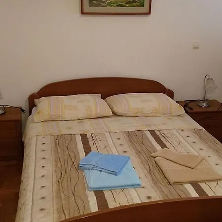 Santulin Gostinjska kuća Cres