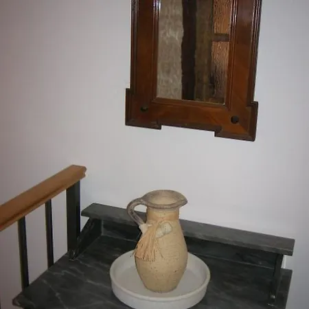 Santulin Gostinjska kuća 3*