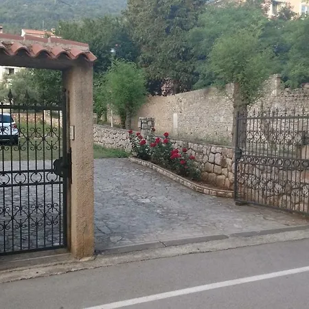 Santulin Gostinjska kuća