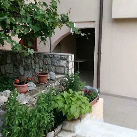Gostinjska kuća Santulin Cres